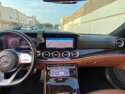2019 Mercedes-Benz E 200