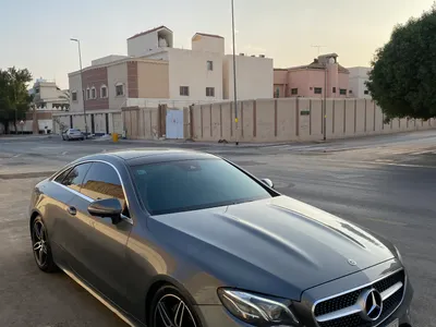 2019 Mercedes-Benz E 200