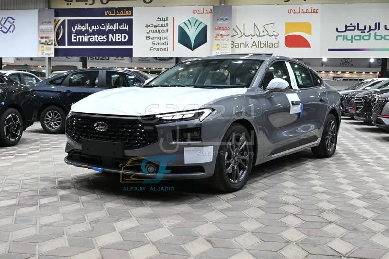 2026 فورد توروس ترند