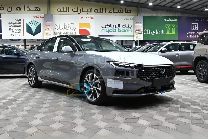 2026 فورد توروس تايتينيوم