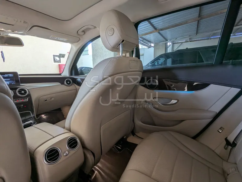 2018 Mercedes-Benz GLC 250