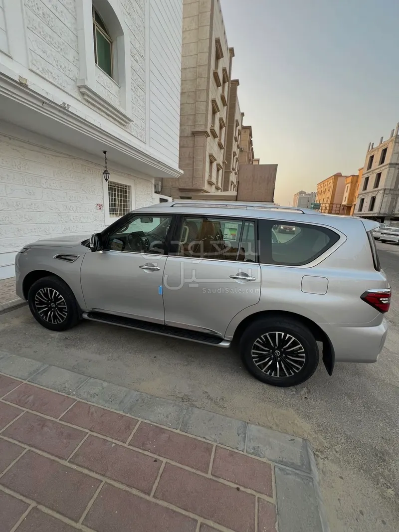 2022 Nissan Patrol Platinum
