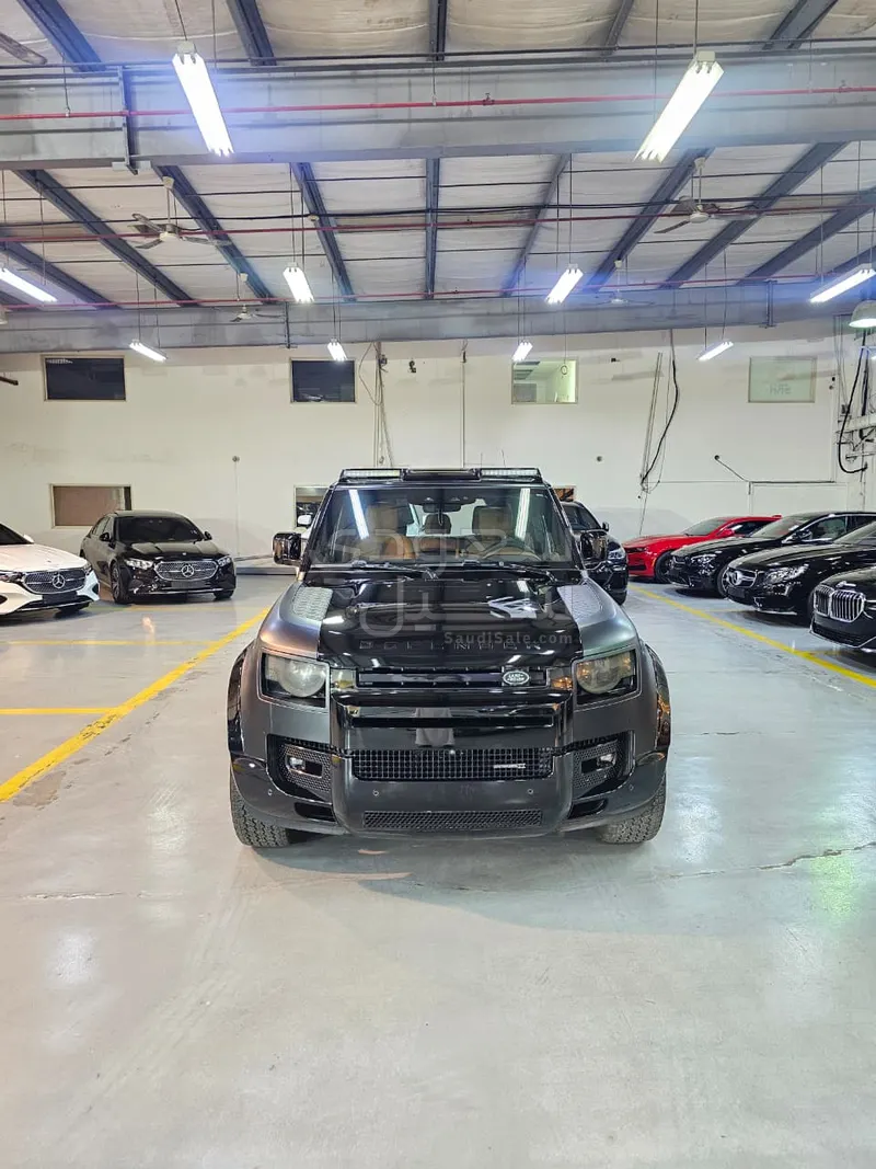2024 Land Rover Defender X dynamic