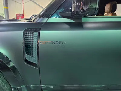2024 Land Rover Defender X dynamic