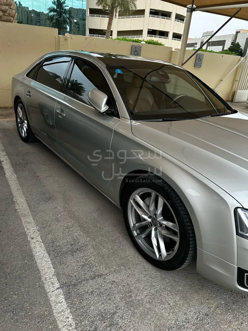 2015 Audi A8