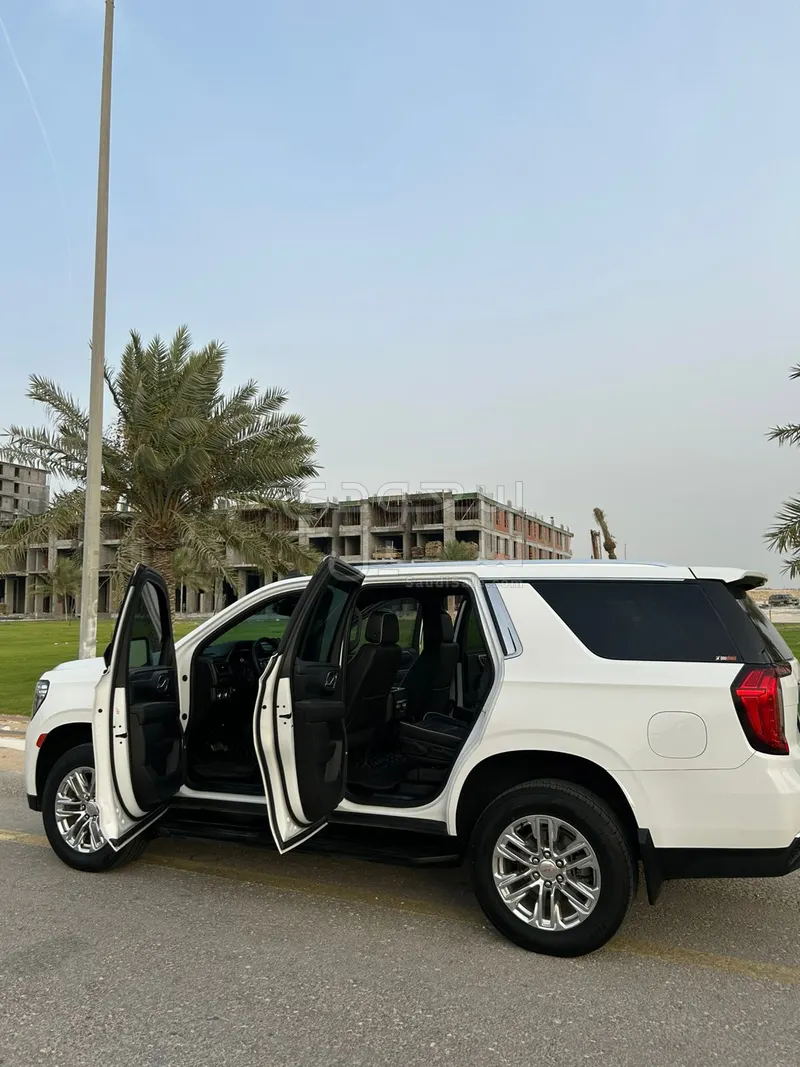 2022 جي ام سي يوكون اس ال تي
