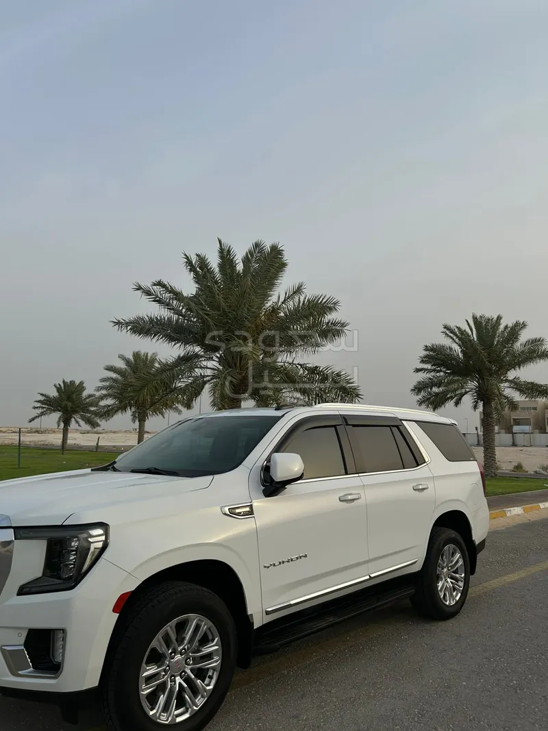 2022 جي ام سي يوكون اس ال تي