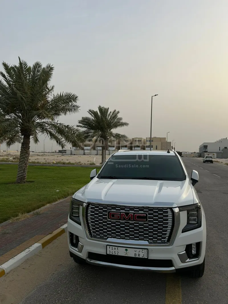 2022 جي ام سي يوكون اس ال تي