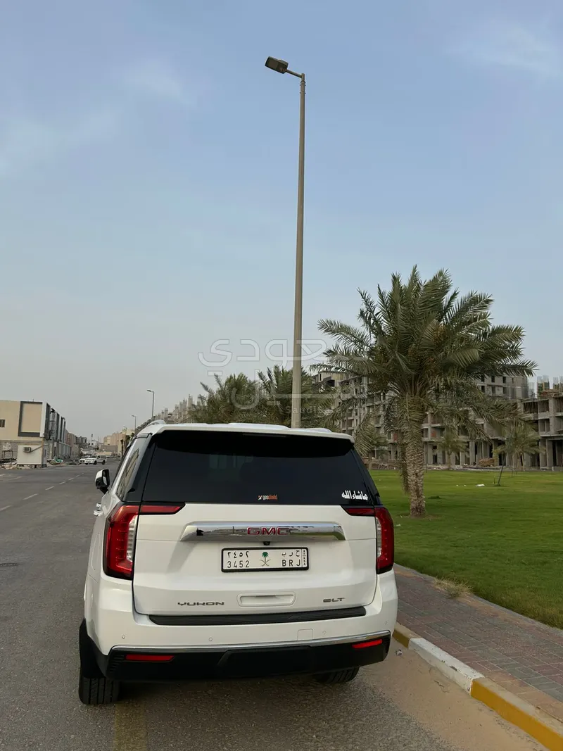 2022 جي ام سي يوكون اس ال تي