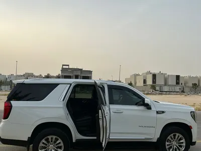 2022 جي ام سي يوكون اس ال تي