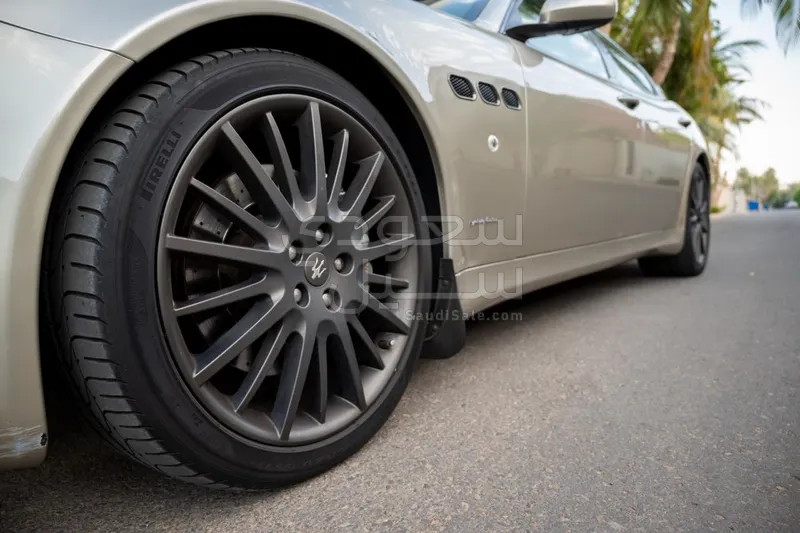 2011 مازيراتي كواتروبورتي سبورت جي تي