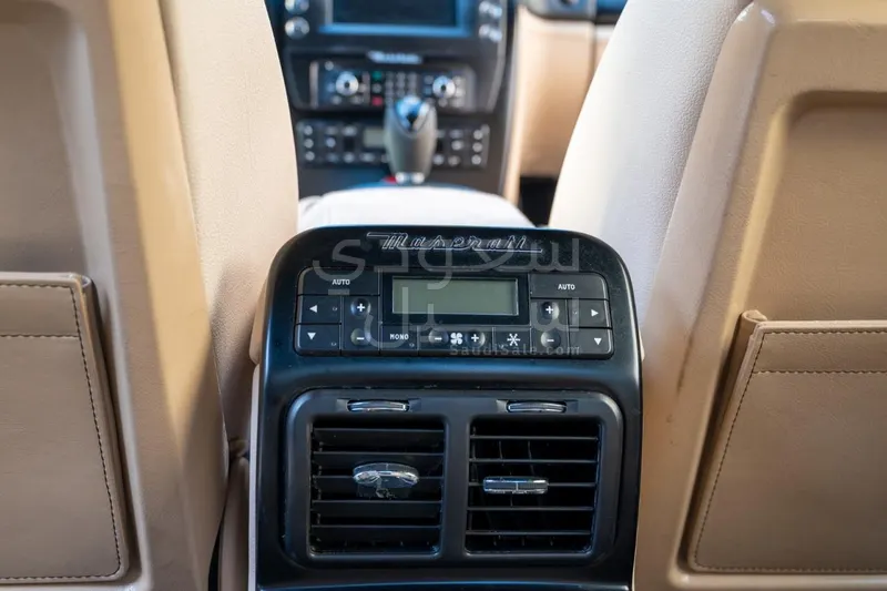 2011 مازيراتي كواتروبورتي سبورت جي تي