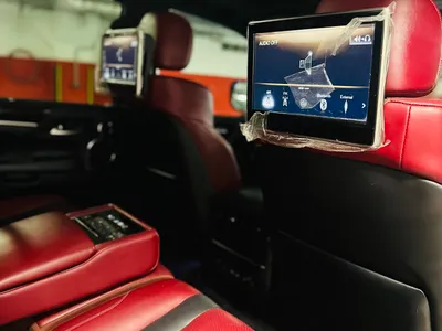 2018 Lexus LX 570 S