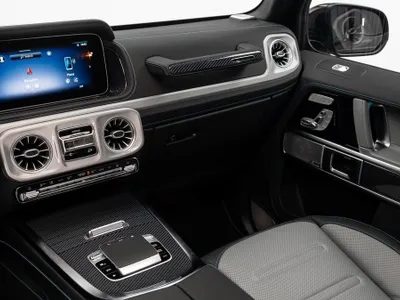 2025 Mercedes-Benz G 500