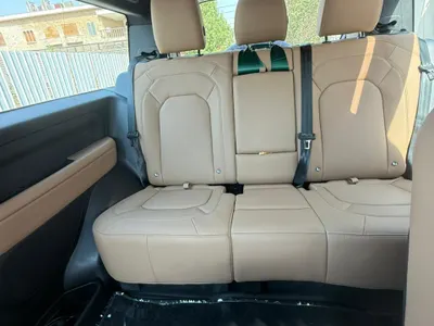 2025 Land Rover Defender X dynamic