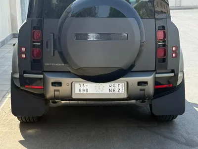 2025 Land Rover Defender X dynamic
