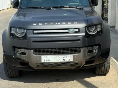2025 Land Rover Defender X dynamic
