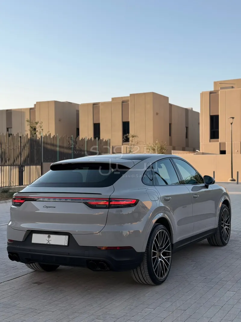 2023 بورش كايين بلاتينيوم اديشن