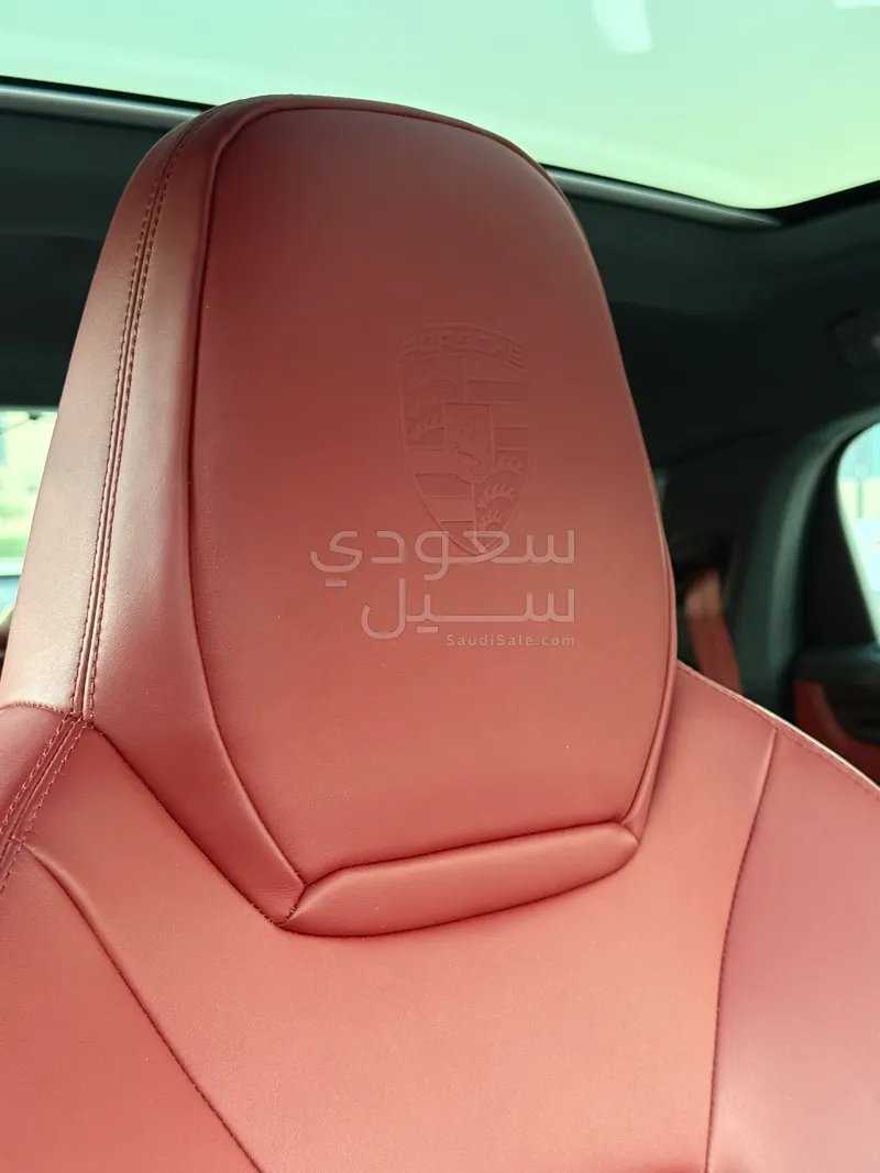 2023 بورش كايين بلاتينيوم اديشن