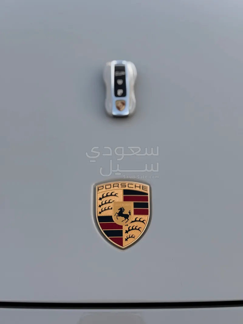 2023 بورش كايين بلاتينيوم اديشن