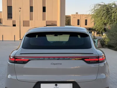 2023 بورش كايين بلاتينيوم اديشن