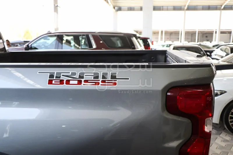 2023 Chevrolet Silverado trail boss