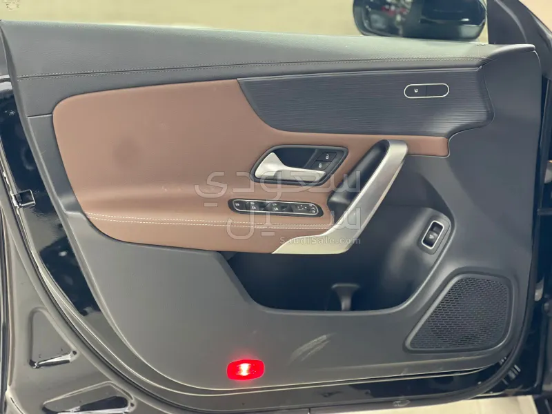 2022 Mercedes-Benz CLA 200