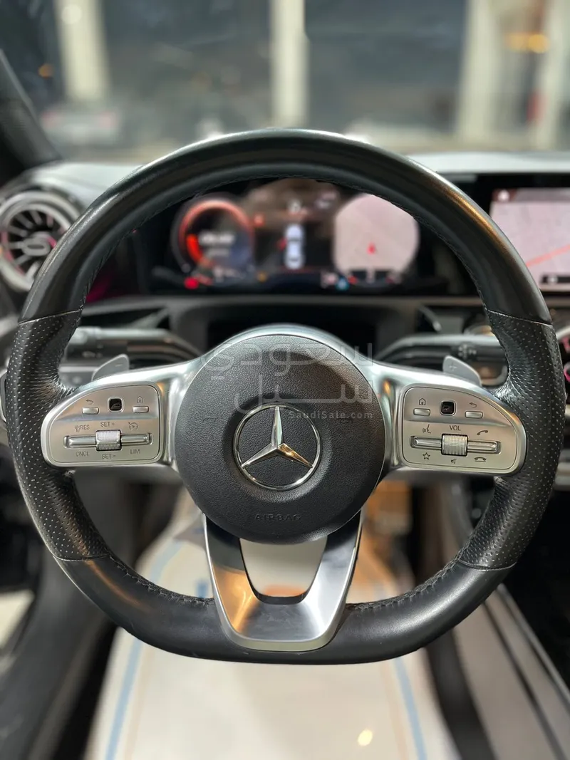 2022 Mercedes-Benz CLA 200