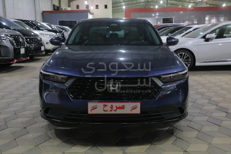2024 هوندا اكورد اي اكس ال