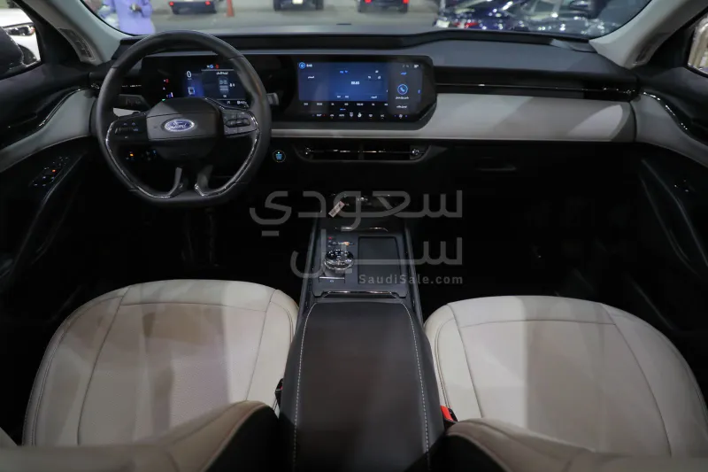 2025 فورد توروس