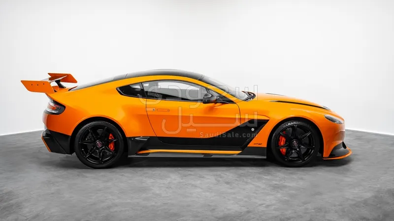 2016 Aston Martin Vantage V12