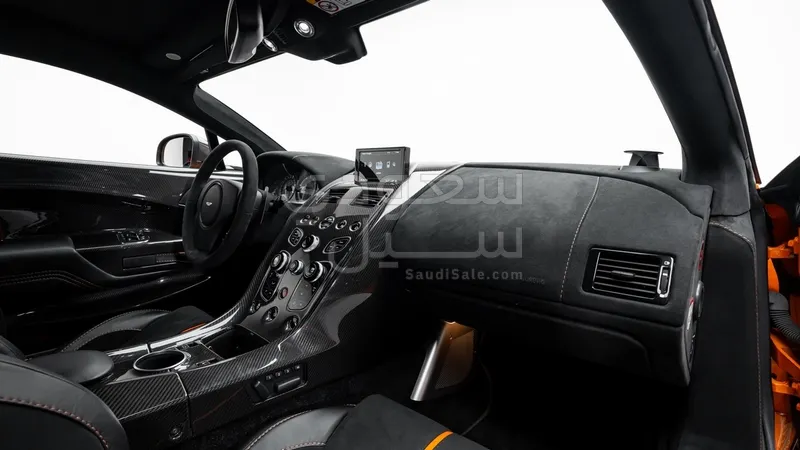 2016 Aston Martin Vantage V12