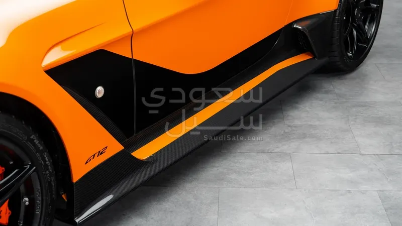 2016 Aston Martin Vantage V12