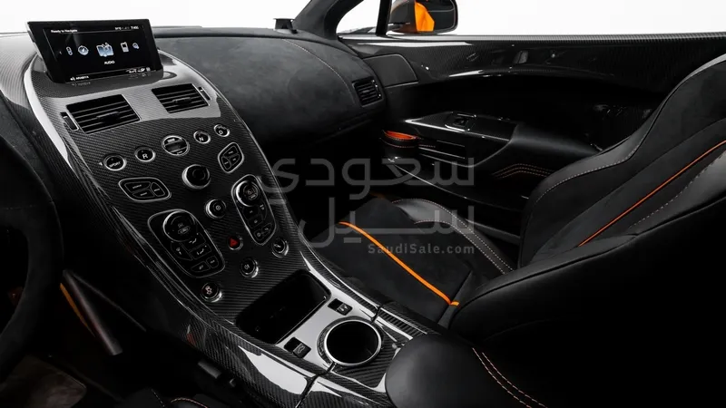 2016 Aston Martin Vantage V12