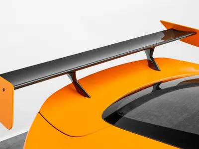 2016 Aston Martin Vantage V12