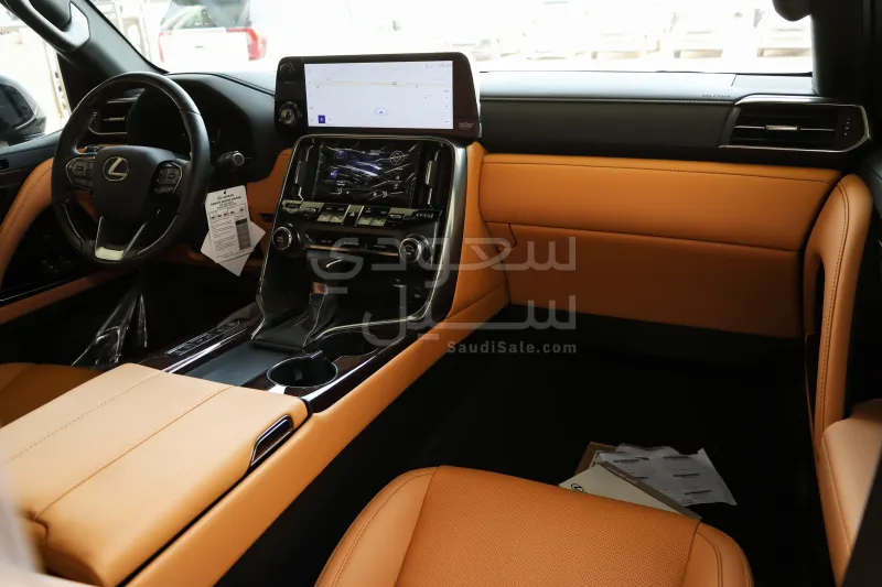 2025 Lexus LX 600