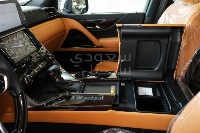 2025 Lexus LX 600