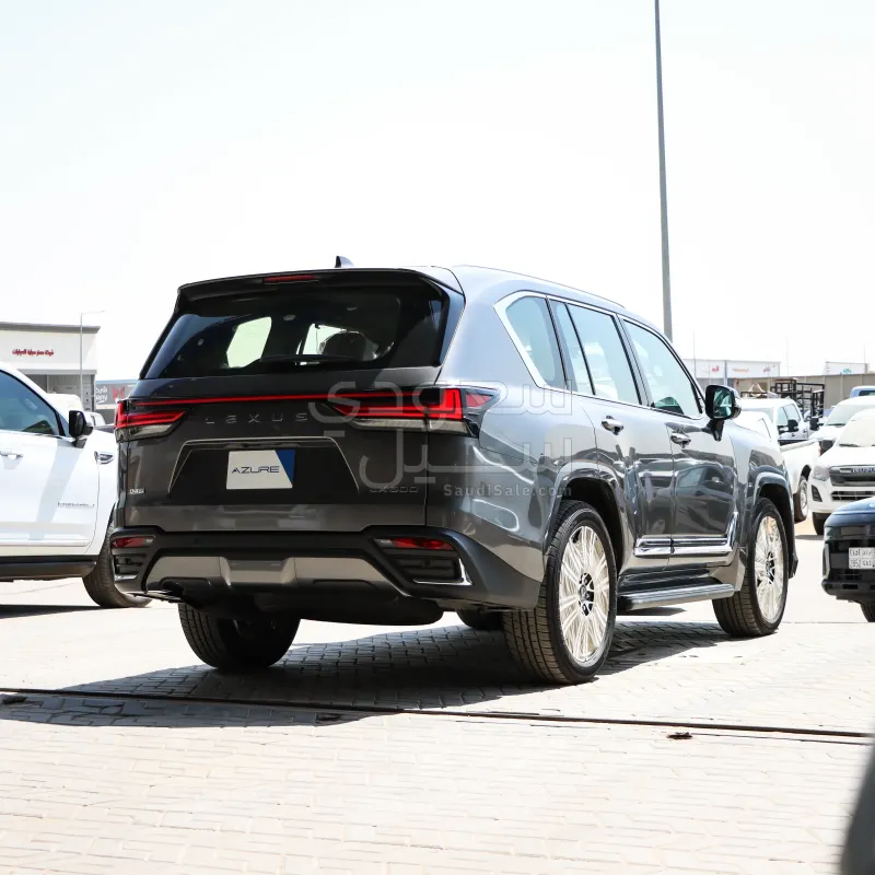 2025 Lexus LX 600