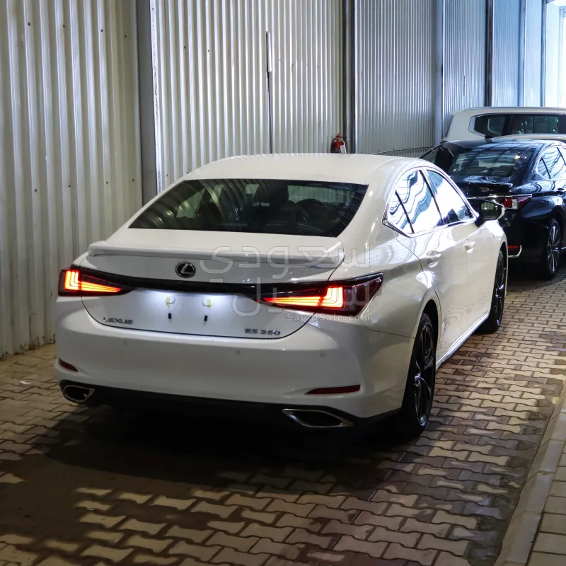 2025 Lexus ES 350 F Sport