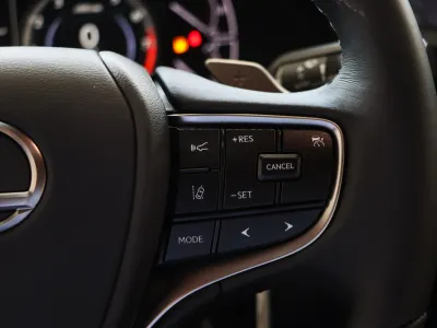 2025 Lexus ES 350 DD