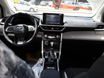 2025 Toyota Veloz