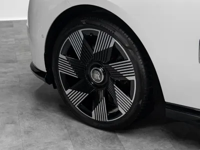 2024 Rolls-Royce Spectre