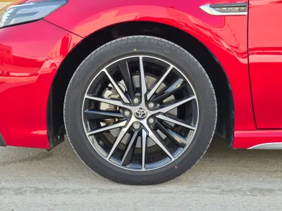 2023 تويوتا كامري اس اي