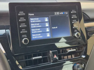 2023 تويوتا كامري اس اي