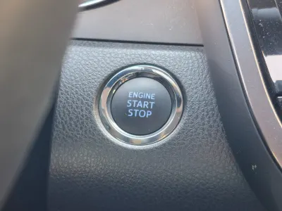 2023 تويوتا كامري اس اي