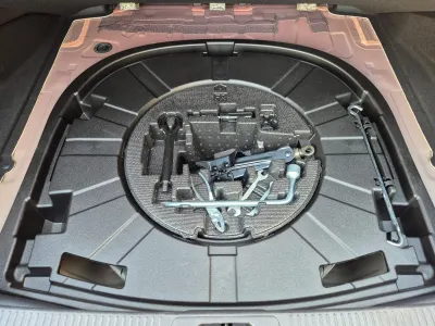 2023 تويوتا كامري اس اي