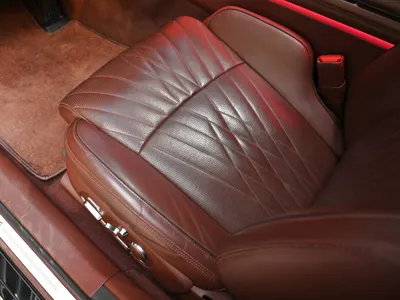 2023 Genesis G 90