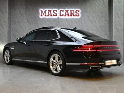 2023 Genesis G 90
