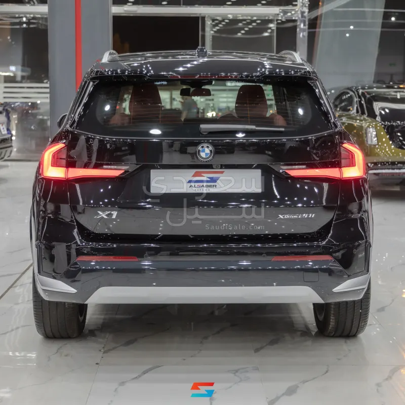 2024 BMW X Series 1
