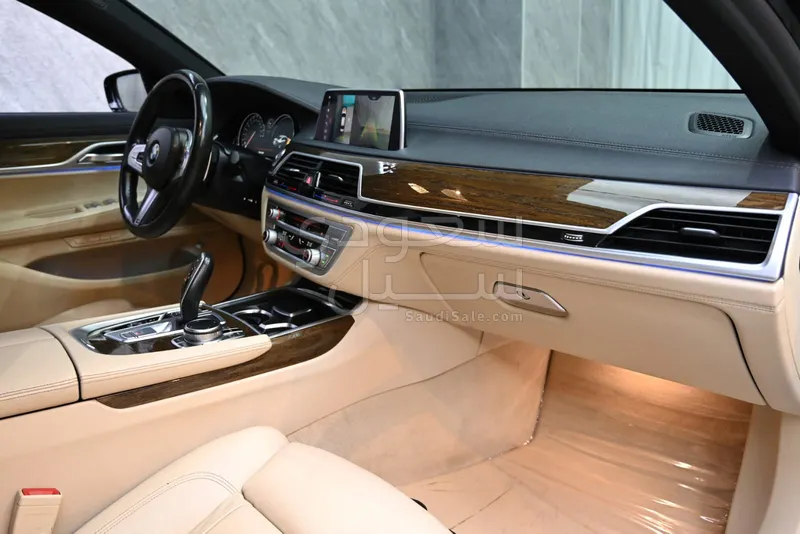 2019 BMW 7 Series 730Li